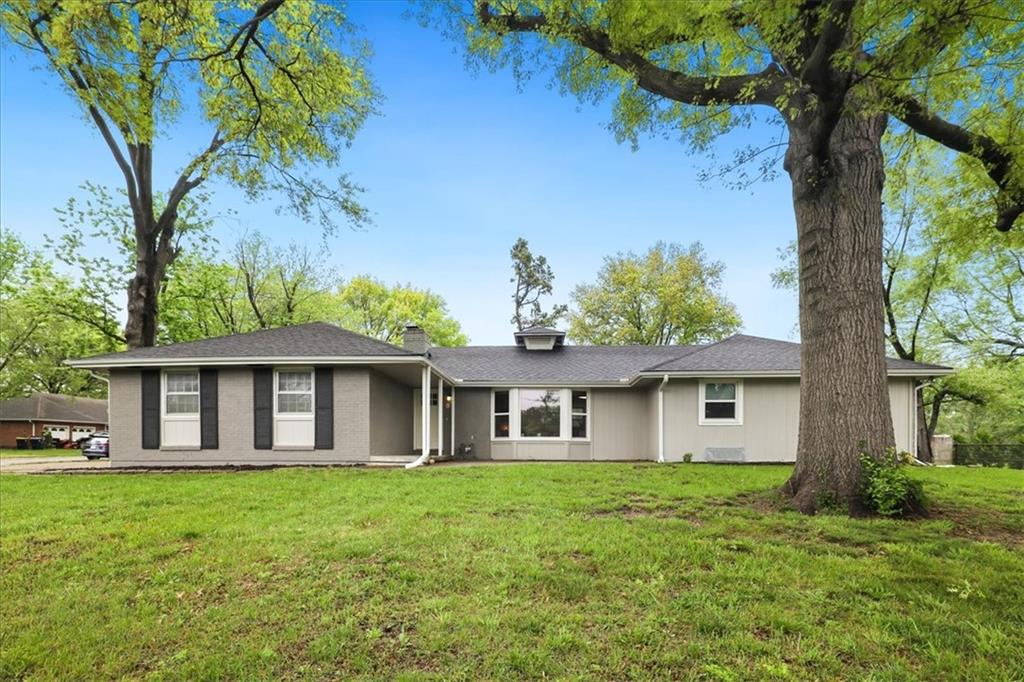10600 E Bannister Road