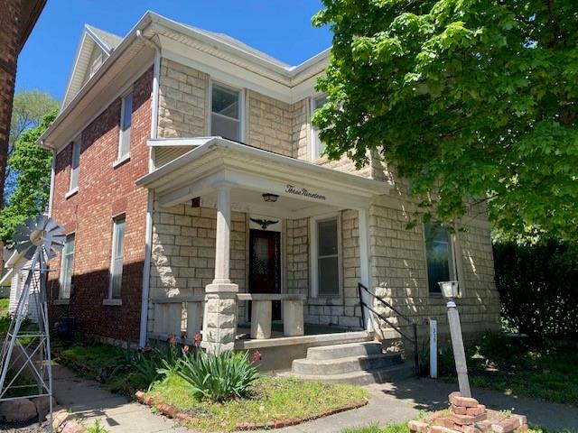 319 N 10th Street Property Photo 1