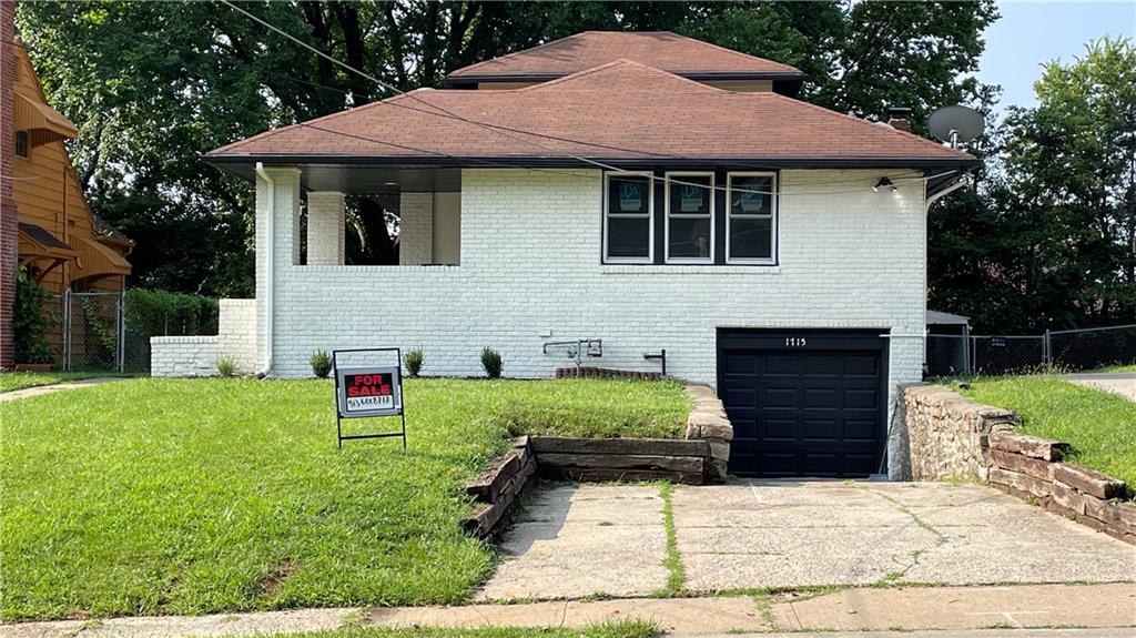 1715 E 59th Street Property Photo