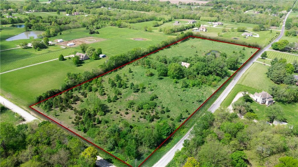 558 White Road Property Photo 1