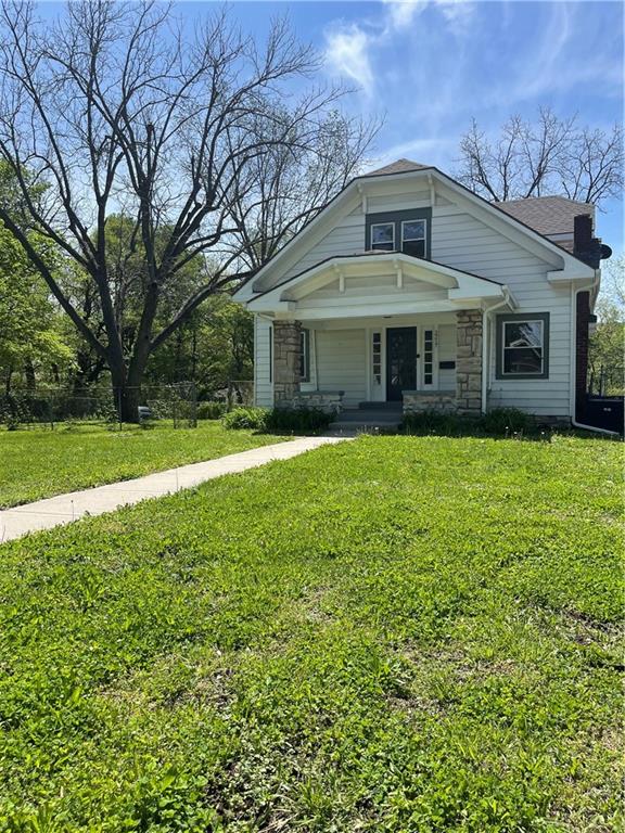 2217 E 73rd Street Property Photo