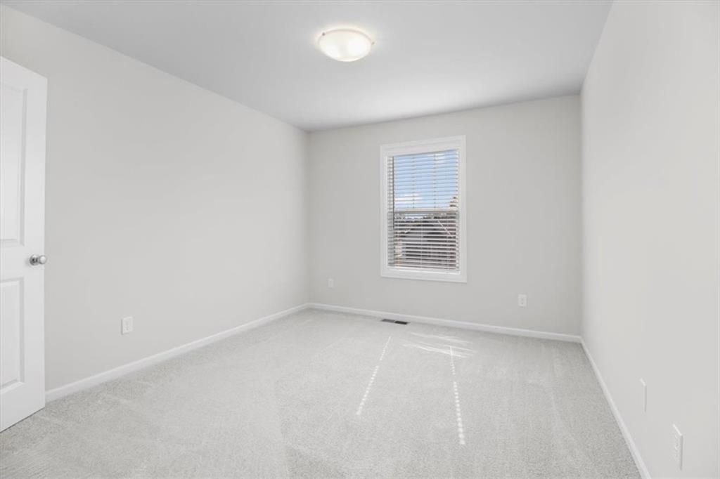 417 Se Maxwell Drive Property Photo 31