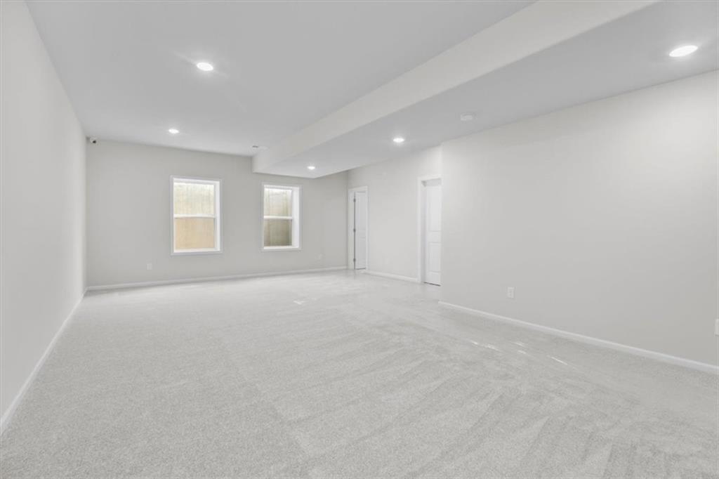 417 Se Maxwell Drive Property Photo 33