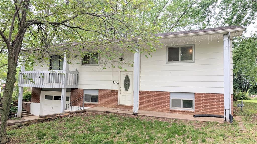 1700 S Jackson Street Property Photo 1