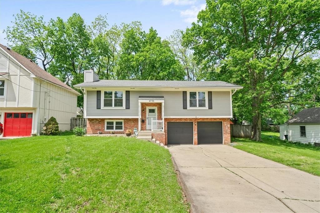 4730 Windsor Street Property Photo 1