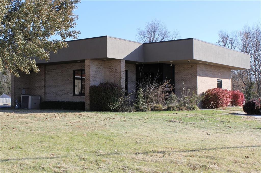 609 W Fort Scott Street Property Photo