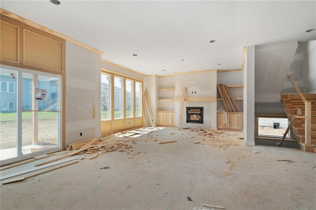 25031 W 141st Street Property Photo 5