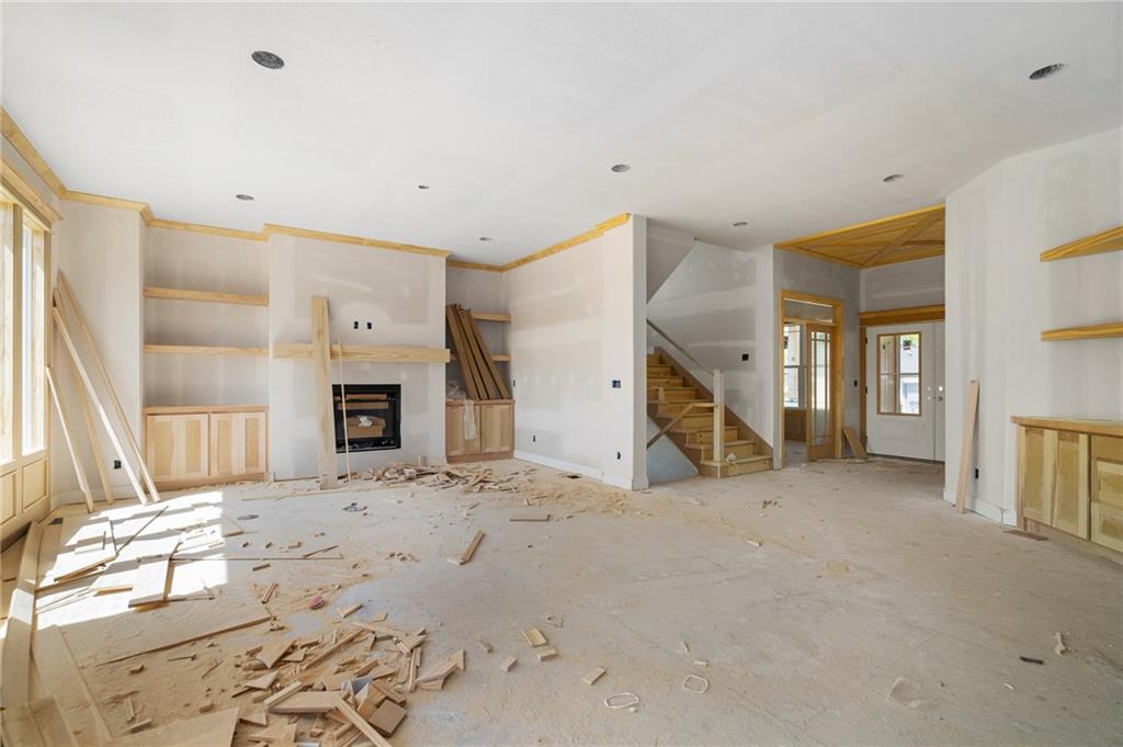 25031 W 141st Street Property Photo 7