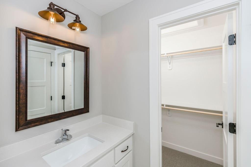 25031 W 141st Street Property Photo 48