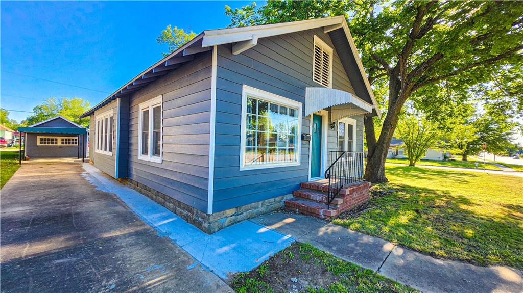 917 W Main Street