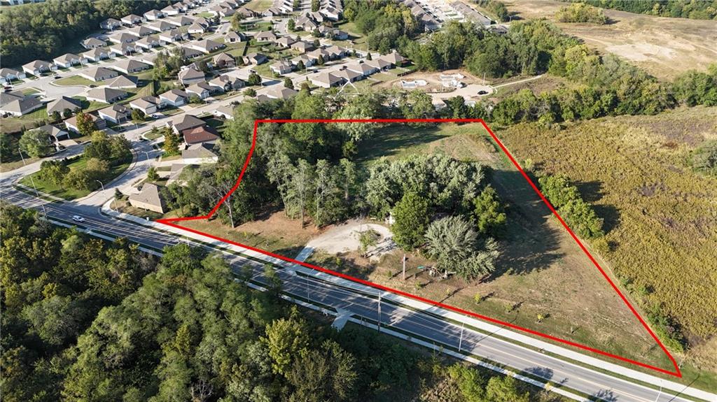 9121 Nw Old Stagecoach Road Property Photo 3