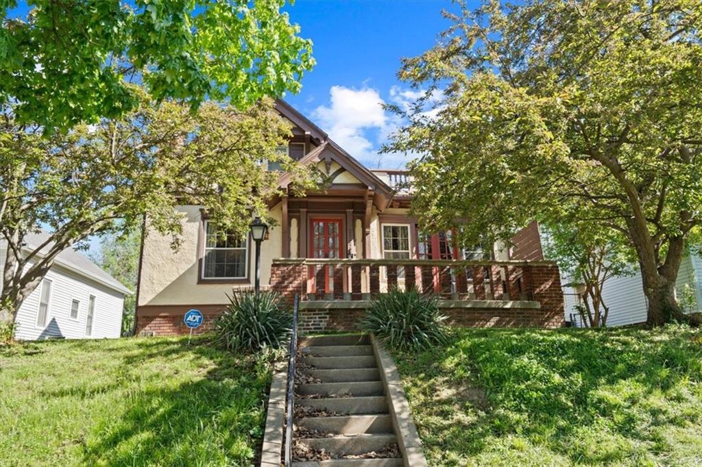 2717 Faraon Street Property Photo 1