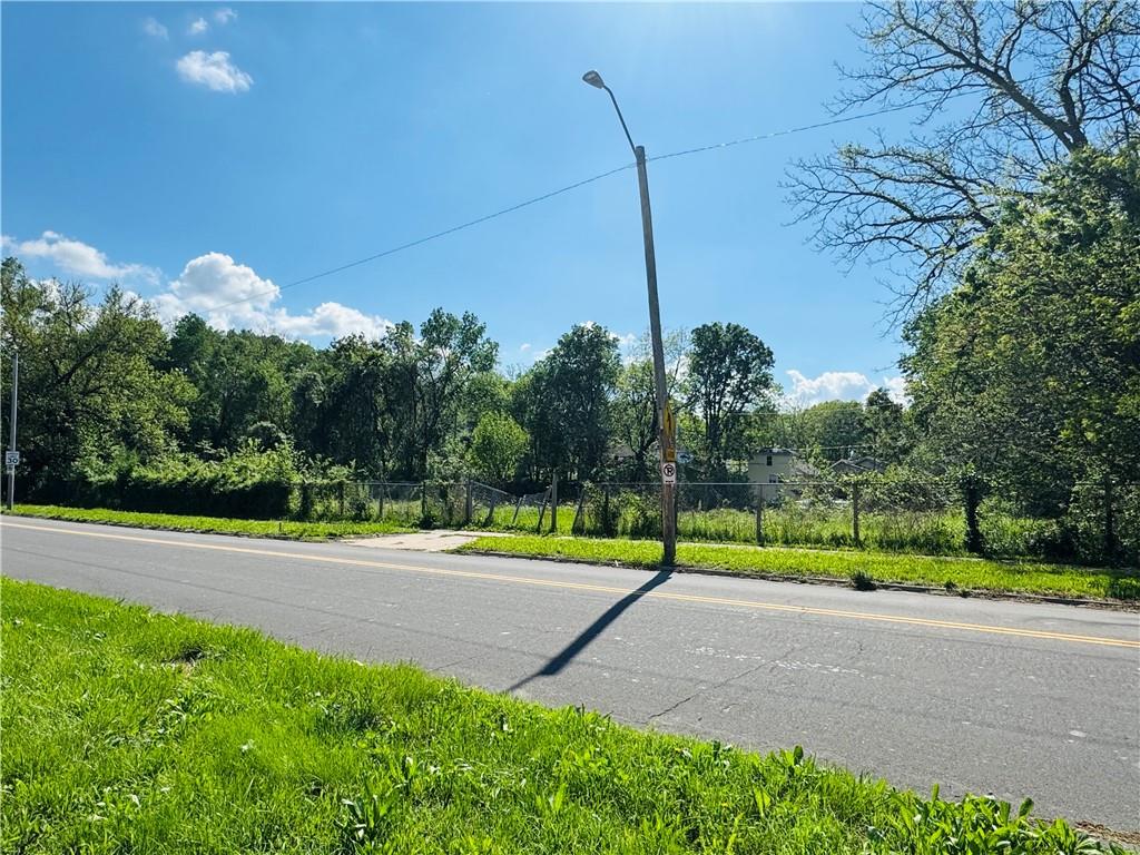 2810 Cleveland Avenue Property Photo 2