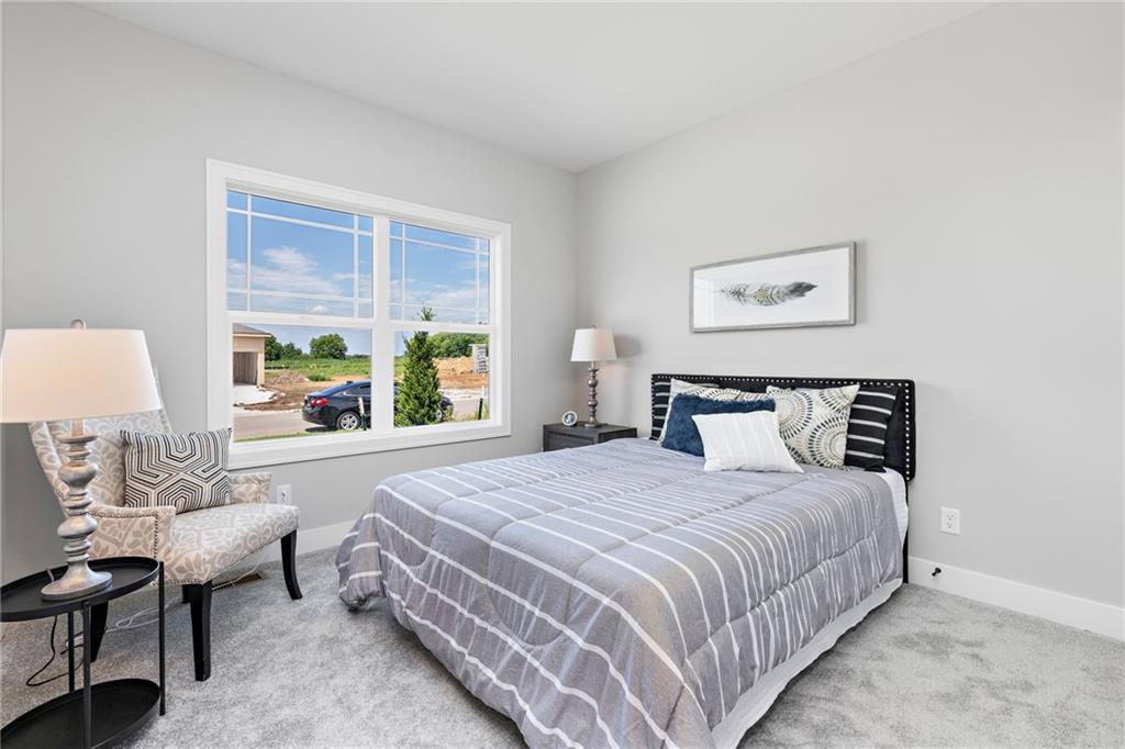 17122 W 168th Place Property Photo 35