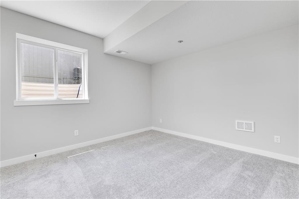 17122 W 168th Place Property Photo 41