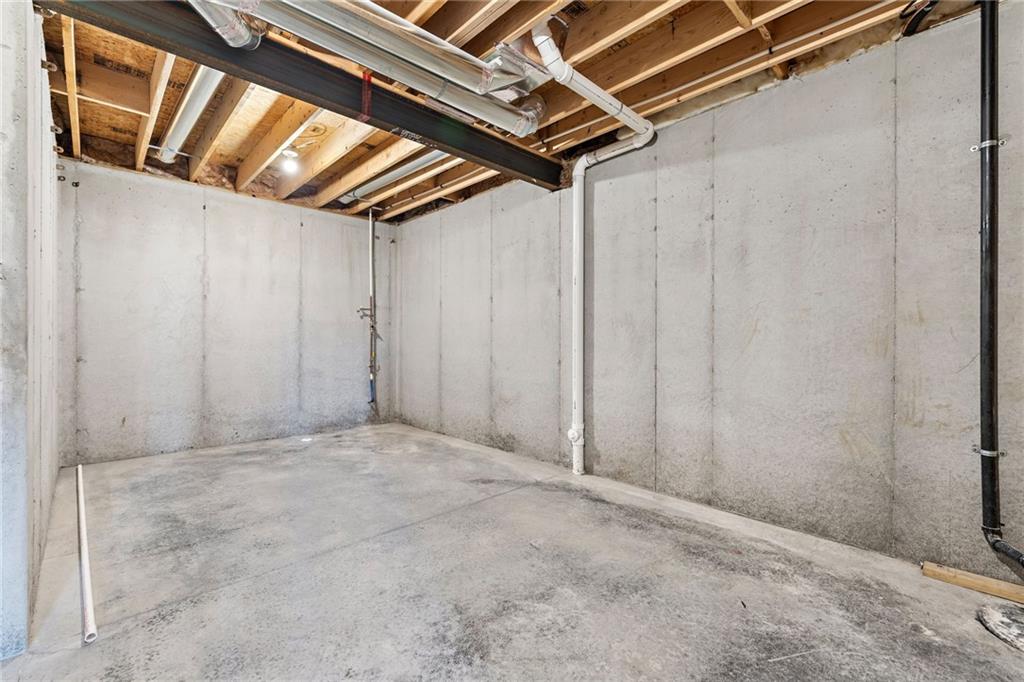 17122 W 168th Place Property Photo 45