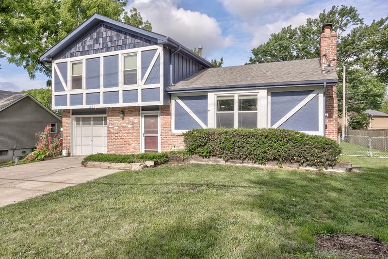 3032 S 53rd Street Property Photo 1
