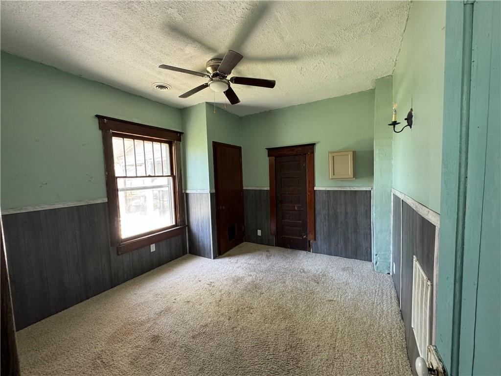 318 S Williams Street Property Photo 11