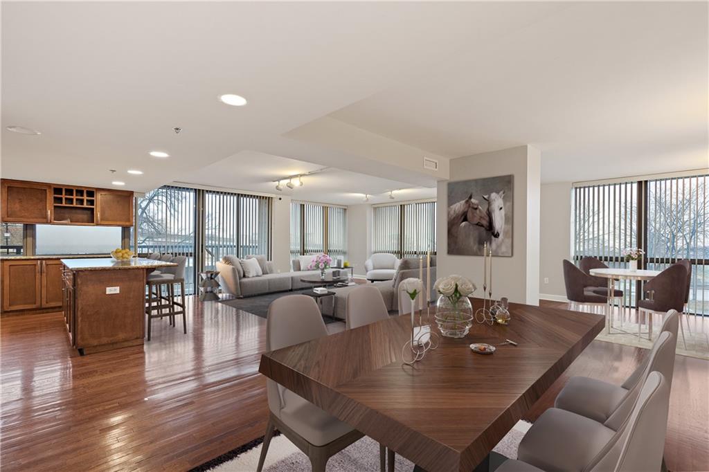 600 E Admiral Boulevard Property Photo 1
