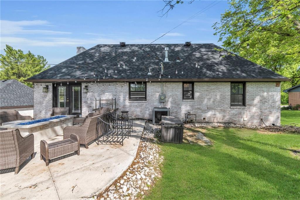 1005 Old Time Drive Property Photo 8