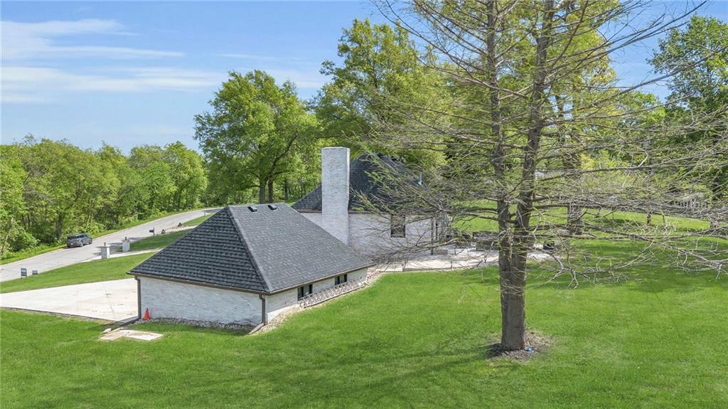 1005 Old Time Drive Property Photo 12