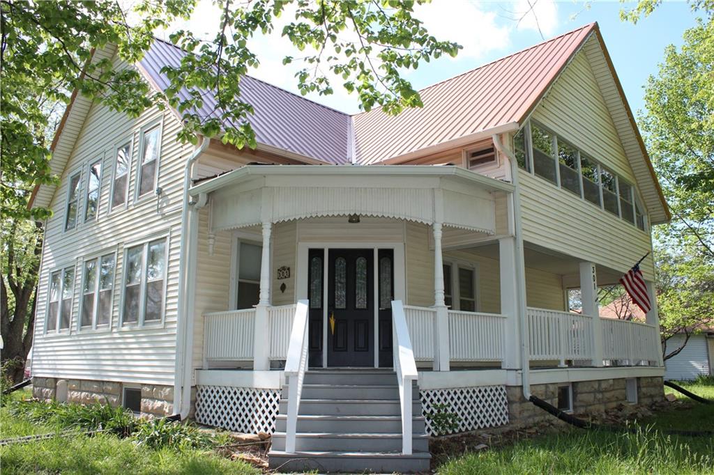 301 Cedar Street Property Photo 1