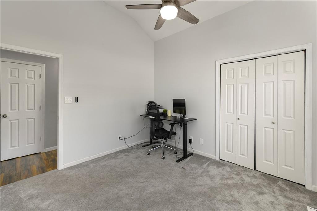 571 Hithergreen Drive Property Photo 26