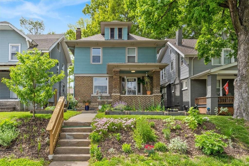 110 N Brighton Avenue Property Photo 1