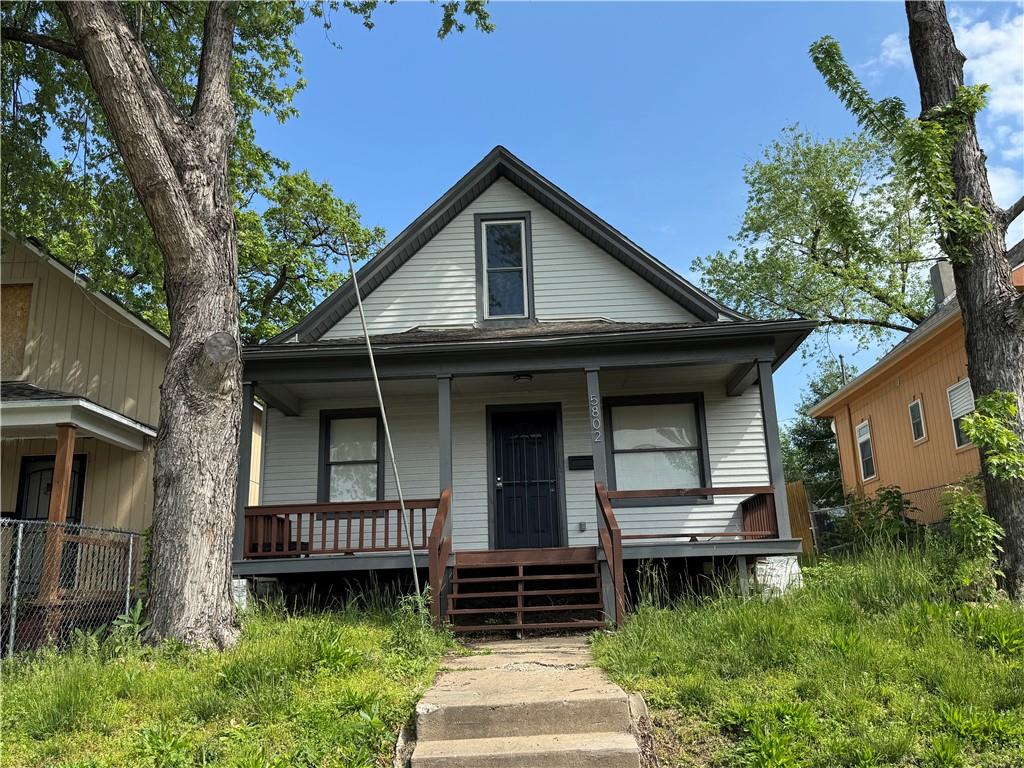 5802 Thompson Avenue Property Photo 1