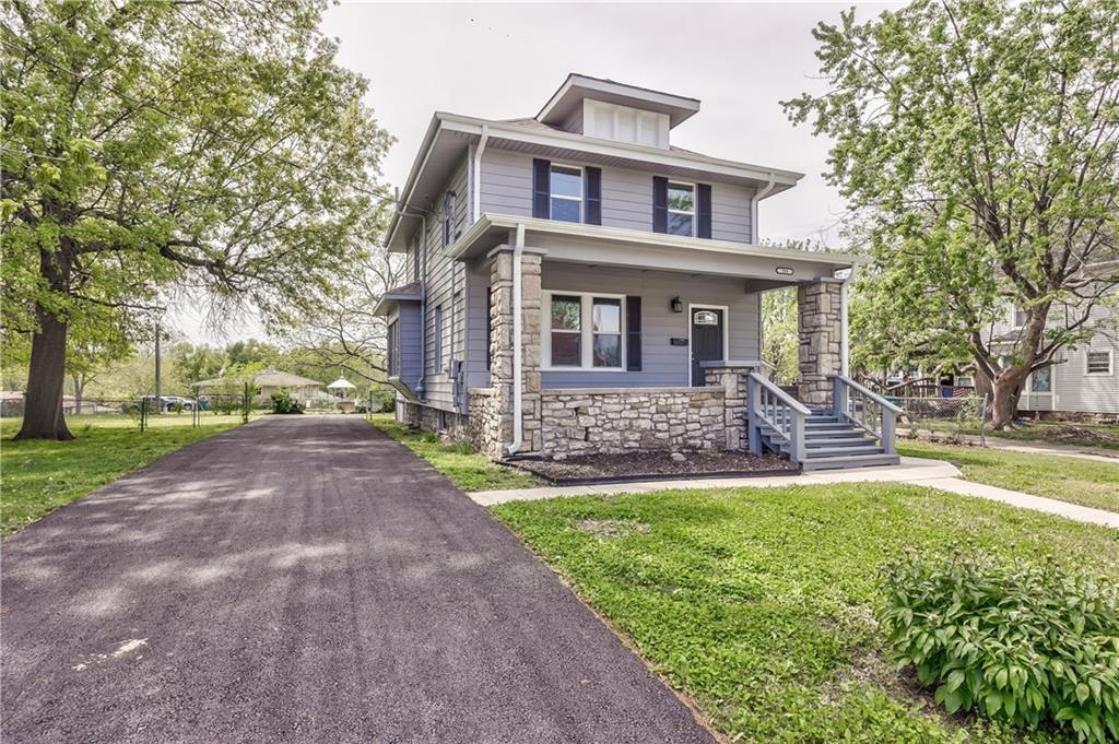 504 12th Street Property Photo 1
