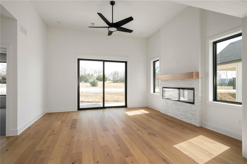 9553 Jupiter Street Property Photo 11