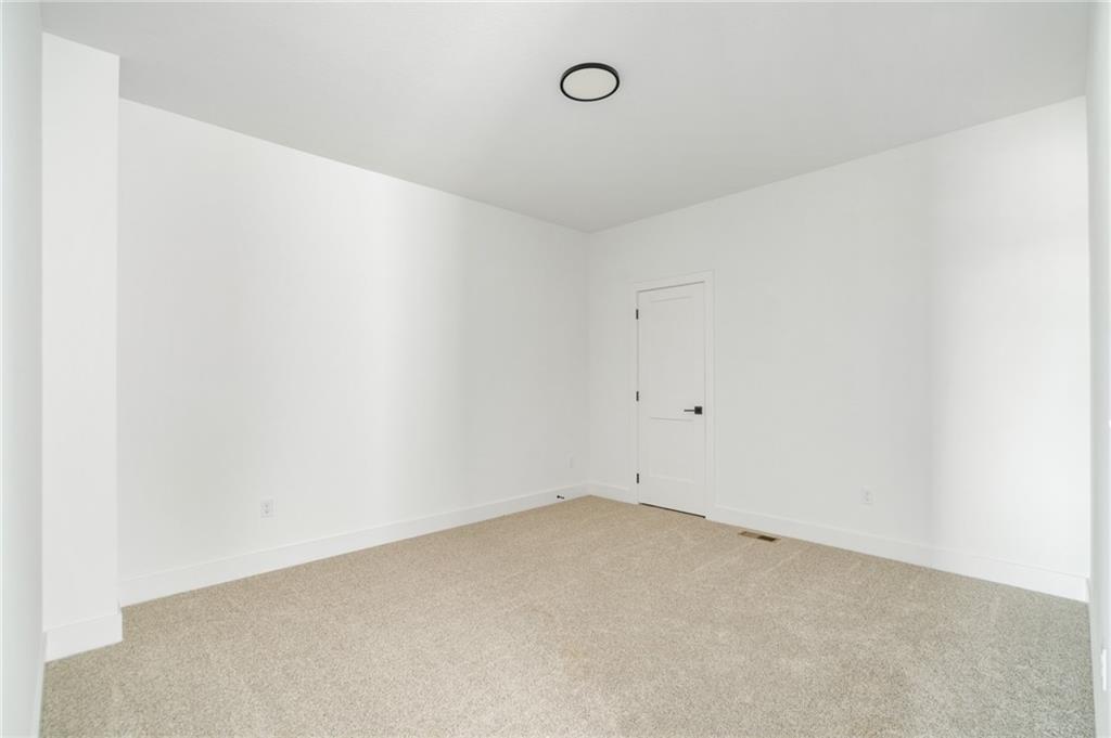 9553 Jupiter Street Property Photo 23