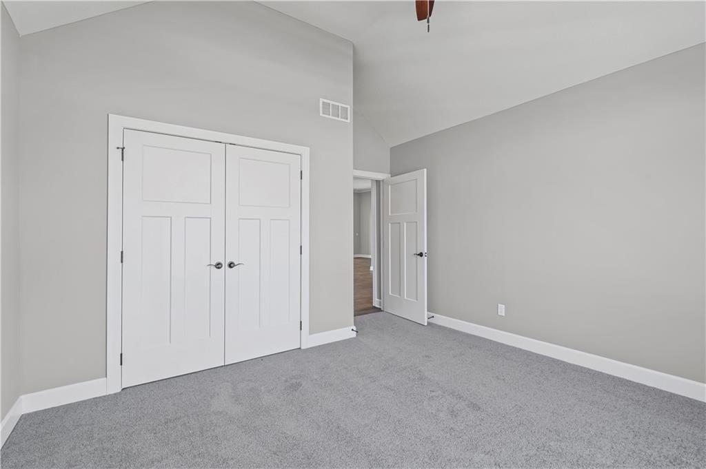 10205 N Winchester Avenue Property Photo 17