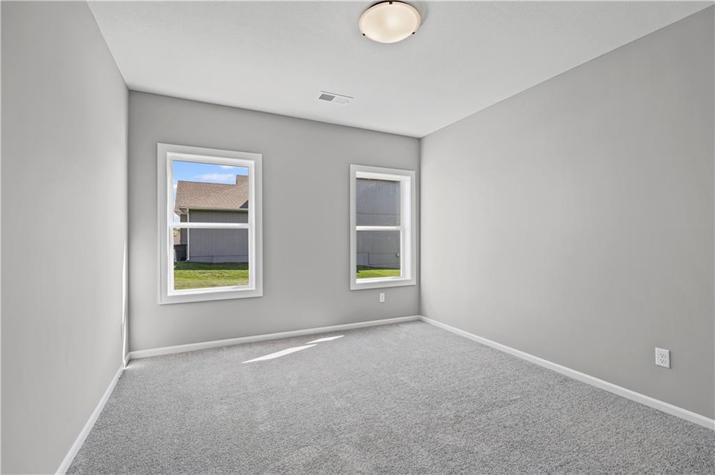 10205 N Winchester Avenue Property Photo 29