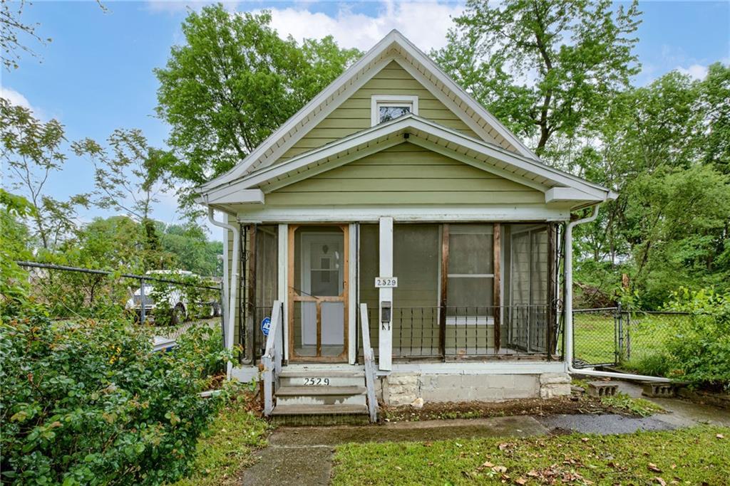 2529 Monroe Avenue Property Photo