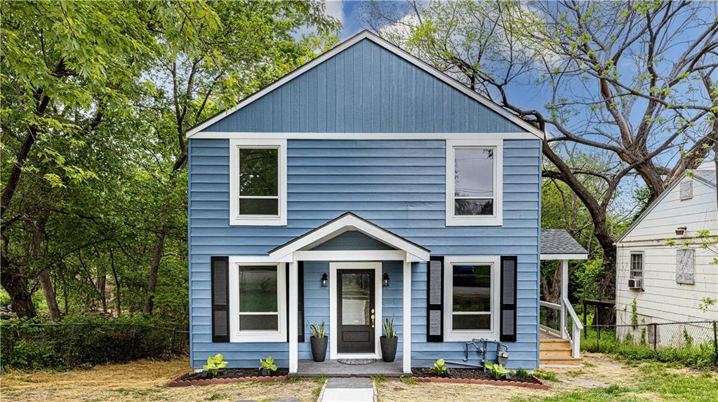 2909 Topping Avenue Property Photo