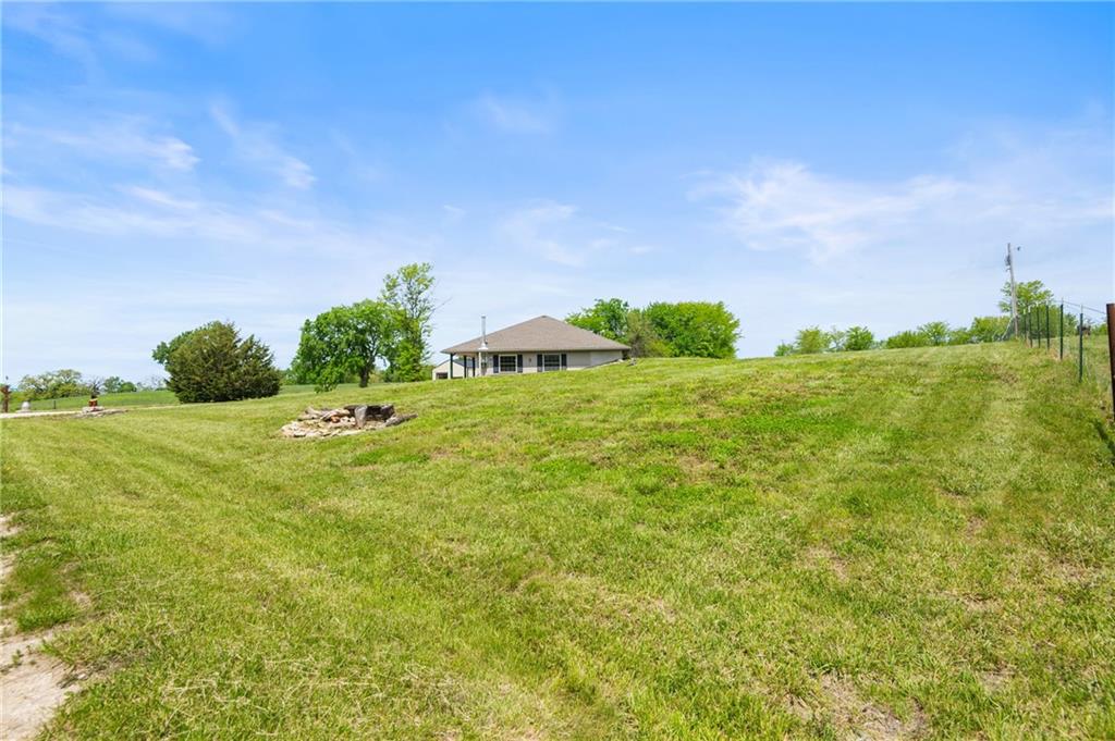 9 Sw 500 Road Property Photo 13