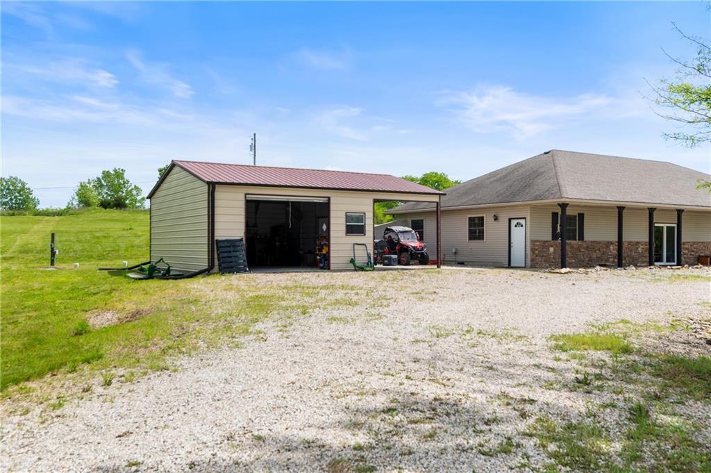 9 Sw 500 Road Property Photo 21