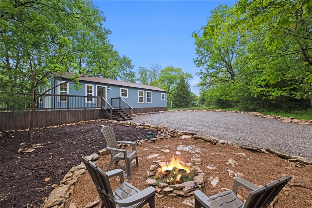 13 S Lakeside Circle Property Photo 19