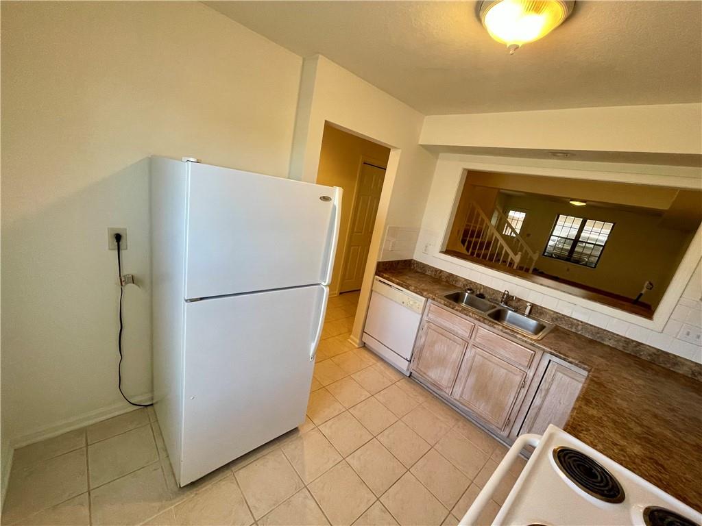 596 Se 105th Road Property Photo 12