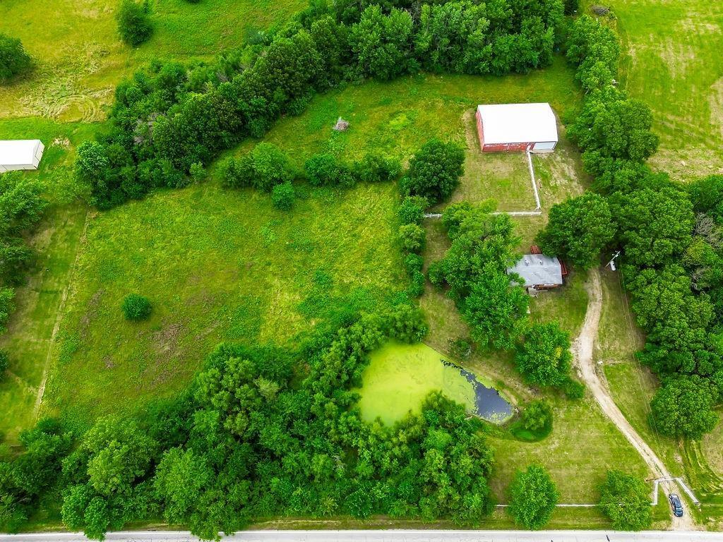 39508 E State Route 2 Rural Route Property Photo 1