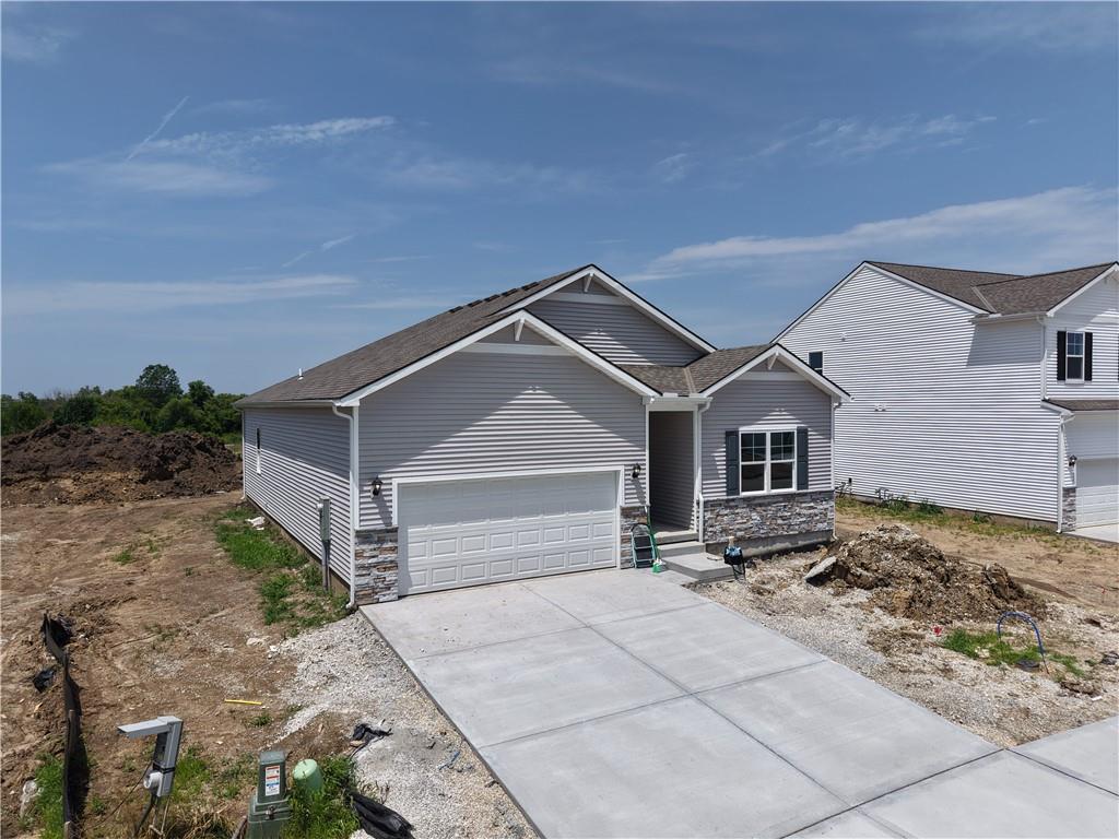 21806 Lucca Lane Property Photo 3