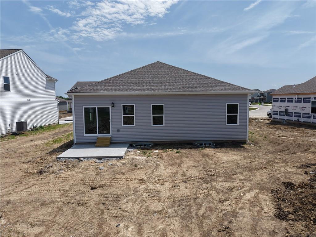 21806 Lucca Lane Property Photo 6