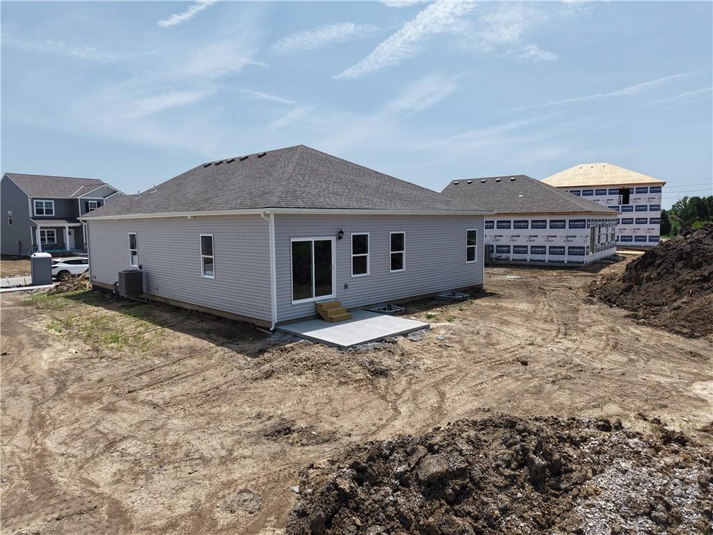 21806 Lucca Lane Property Photo 7
