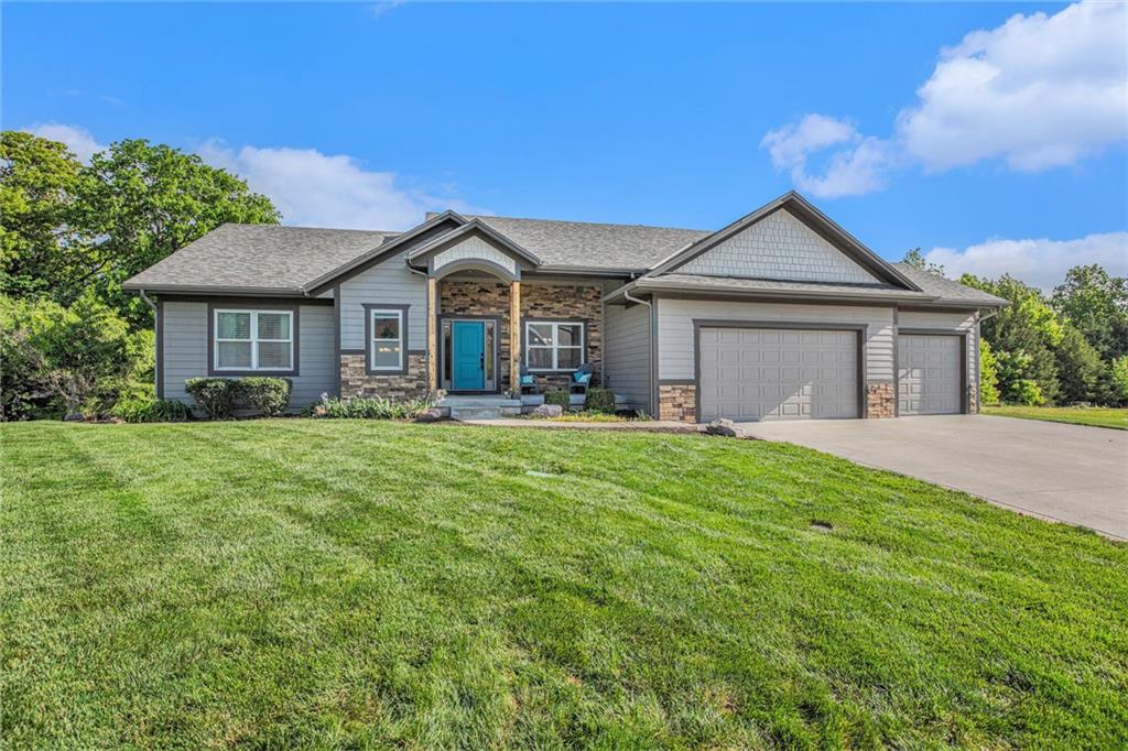 1308 Greenbrier Drive Property Photo 1