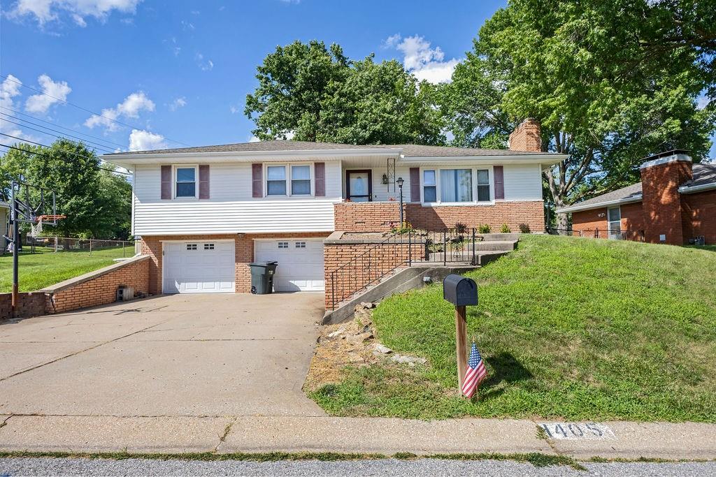 1405 Rifle Terrace Property Photo 1