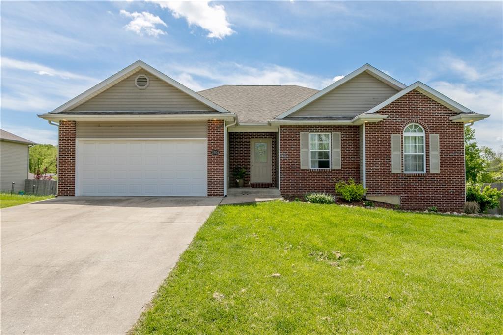2504 Oakfield Drive Property Photo 1