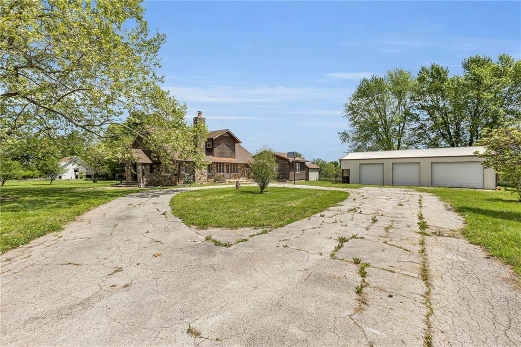 38199 Somerset Road Property Photo 1