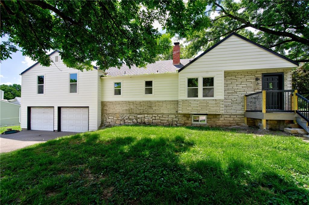 4105 Sunrise Drive Property Photo 1