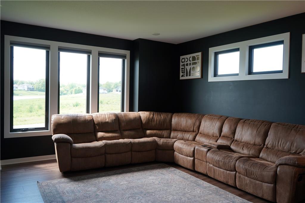 1301 Larson Avenue Property Photo 16